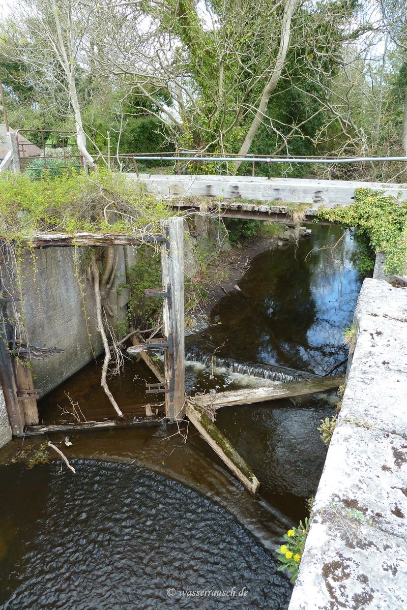Hamilton Lock