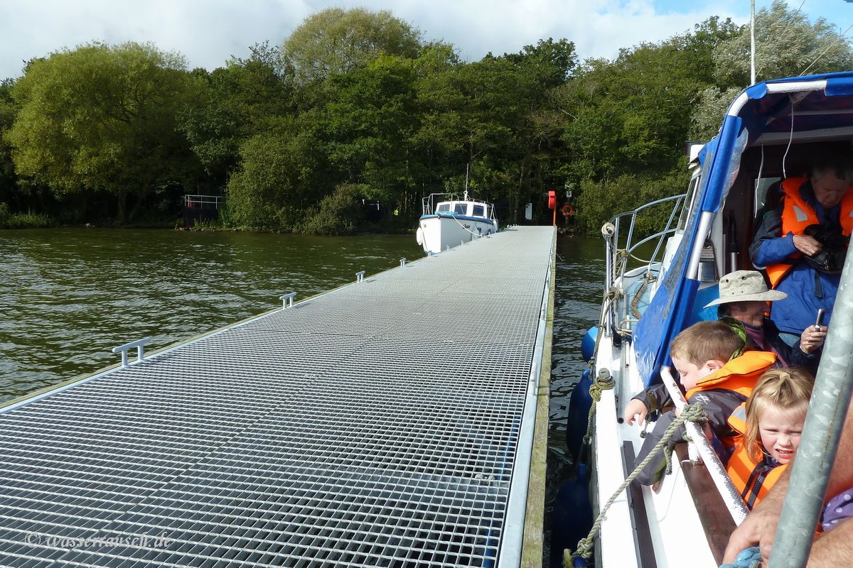 Boarding 'Island Warrior'