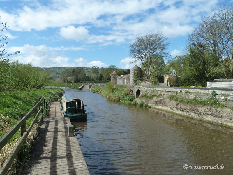 Below Clogrennan Lock