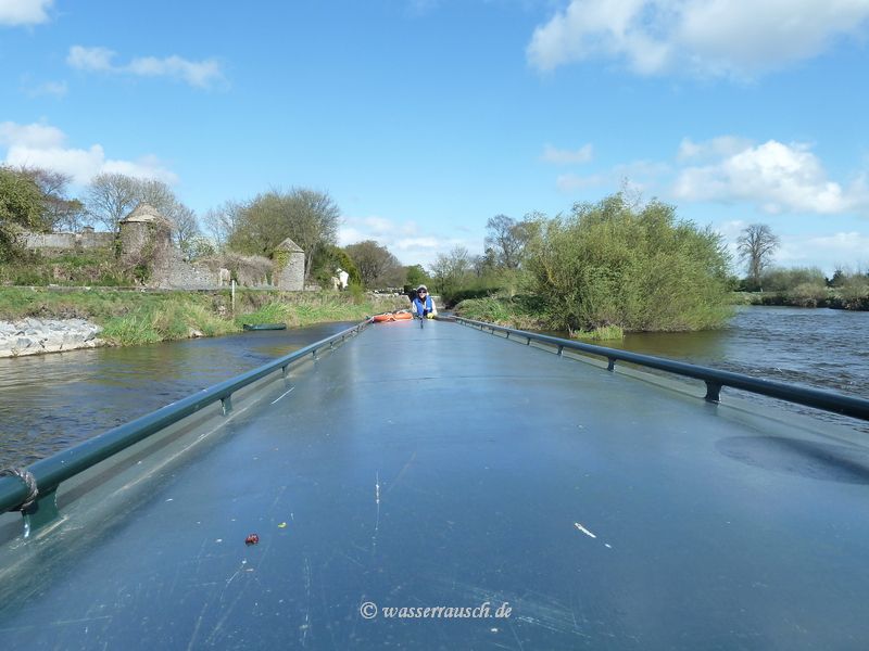 Entering the river below Clogrennan Lock