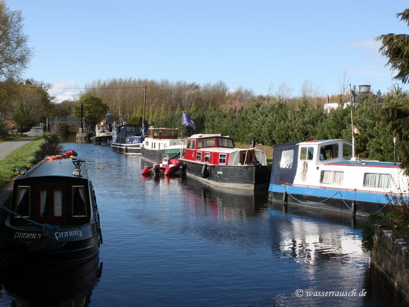Milford above the lock