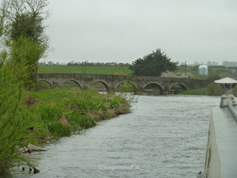 Bridge at Goresbridge