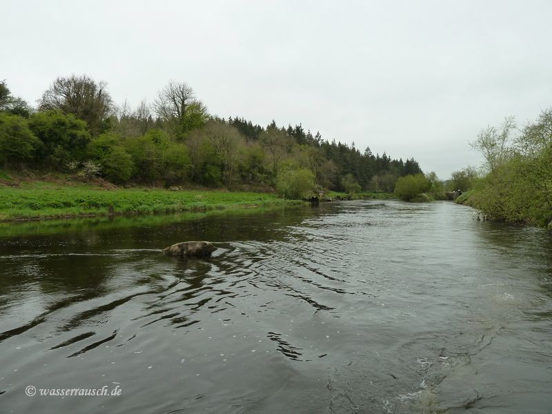 Rocks below Ballytiglea Lock