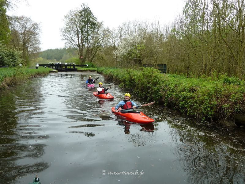 Ballykennan cut, kayakers