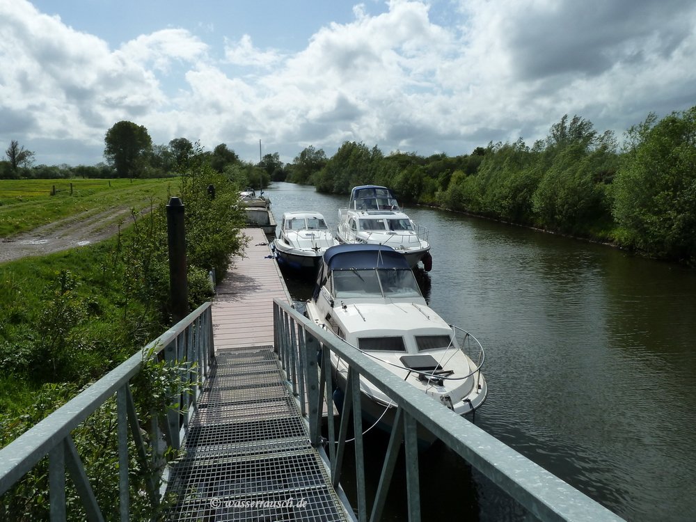 Jetty below Lock 36