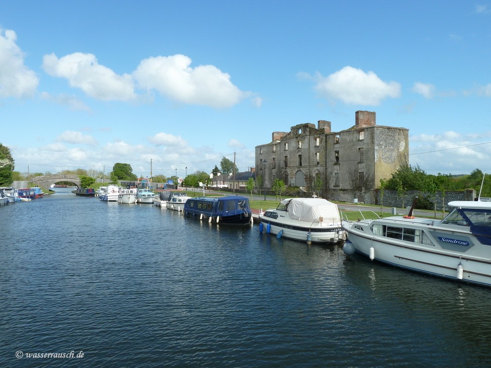 Visitor mooring Shannon Harbour