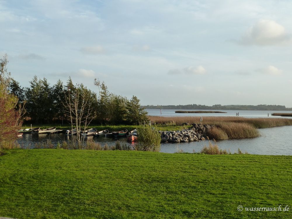 Portumna entrance lake boat harbour