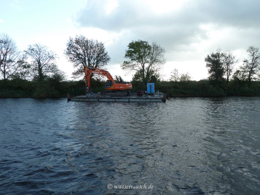 Pontoon with dredger