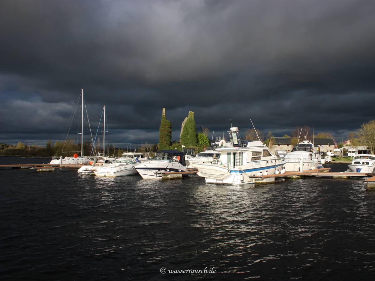 Sun and dark clouds
