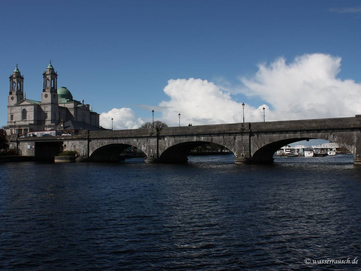 Athlone bridge