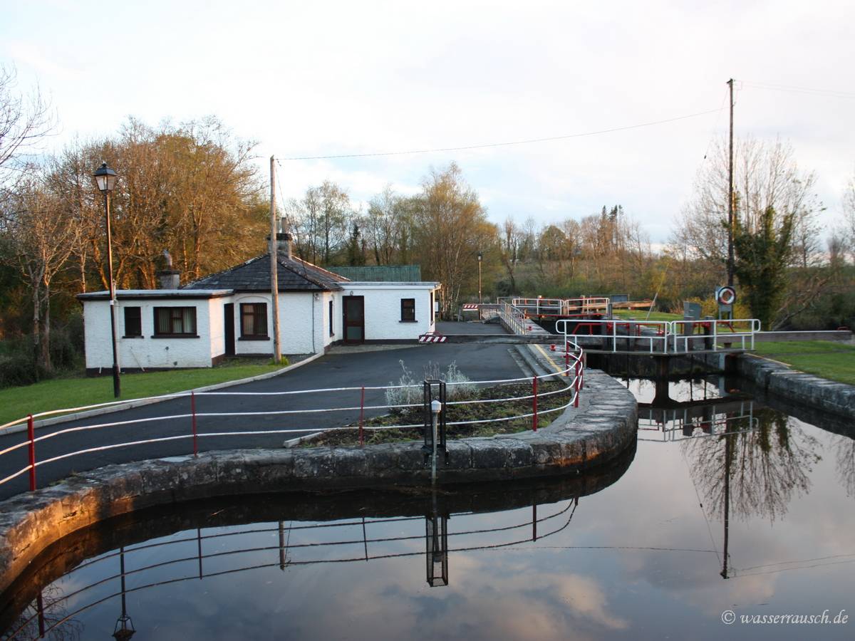 Battlebridge Lock