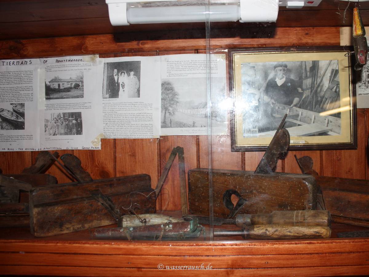 Boat building tools
