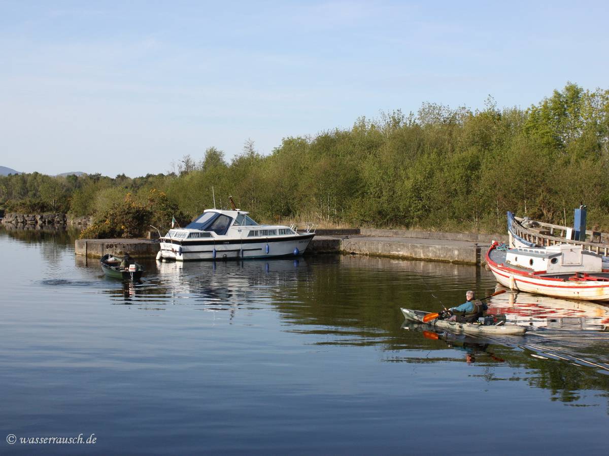 The fishermen start