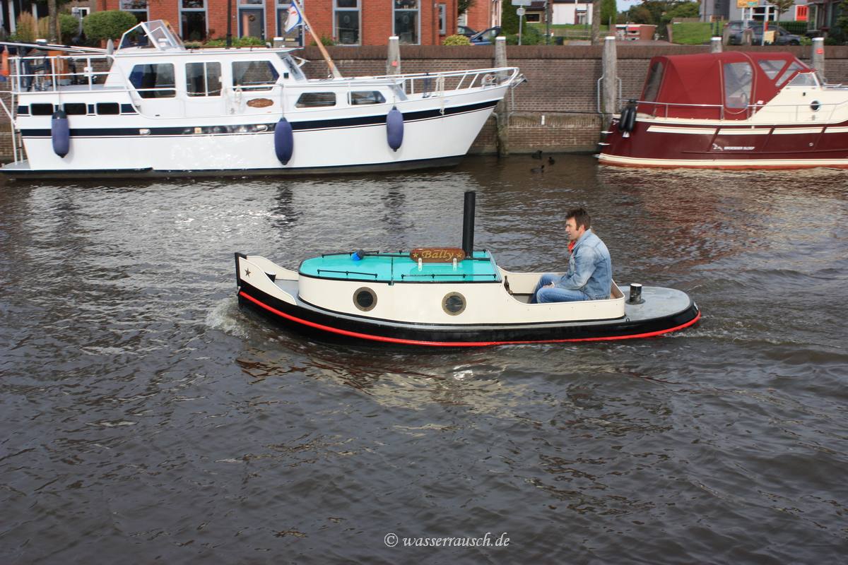 Powerboat
