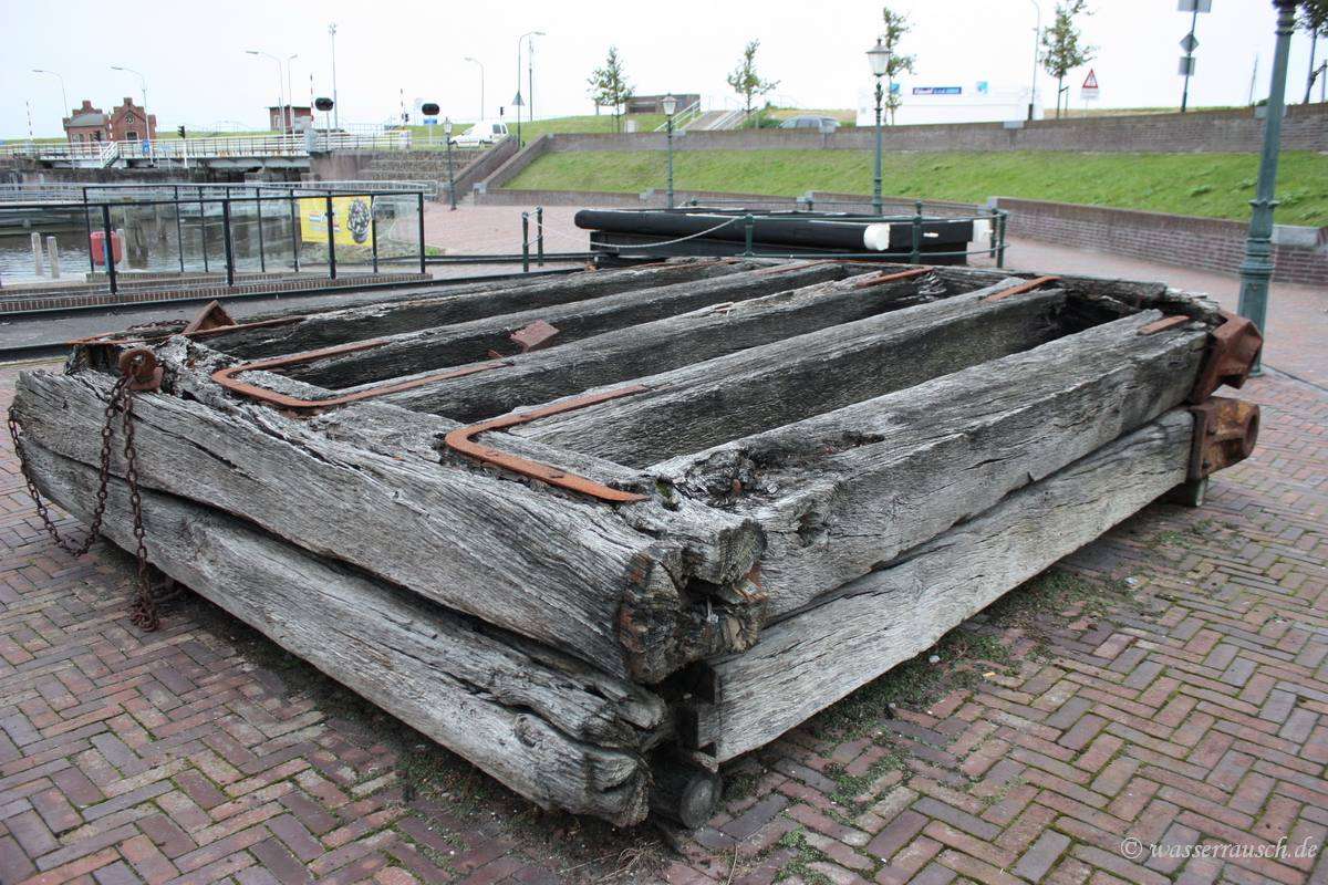 Old lock gate