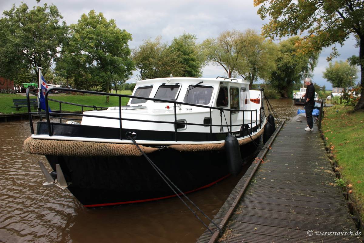 Moored at Viesvliet