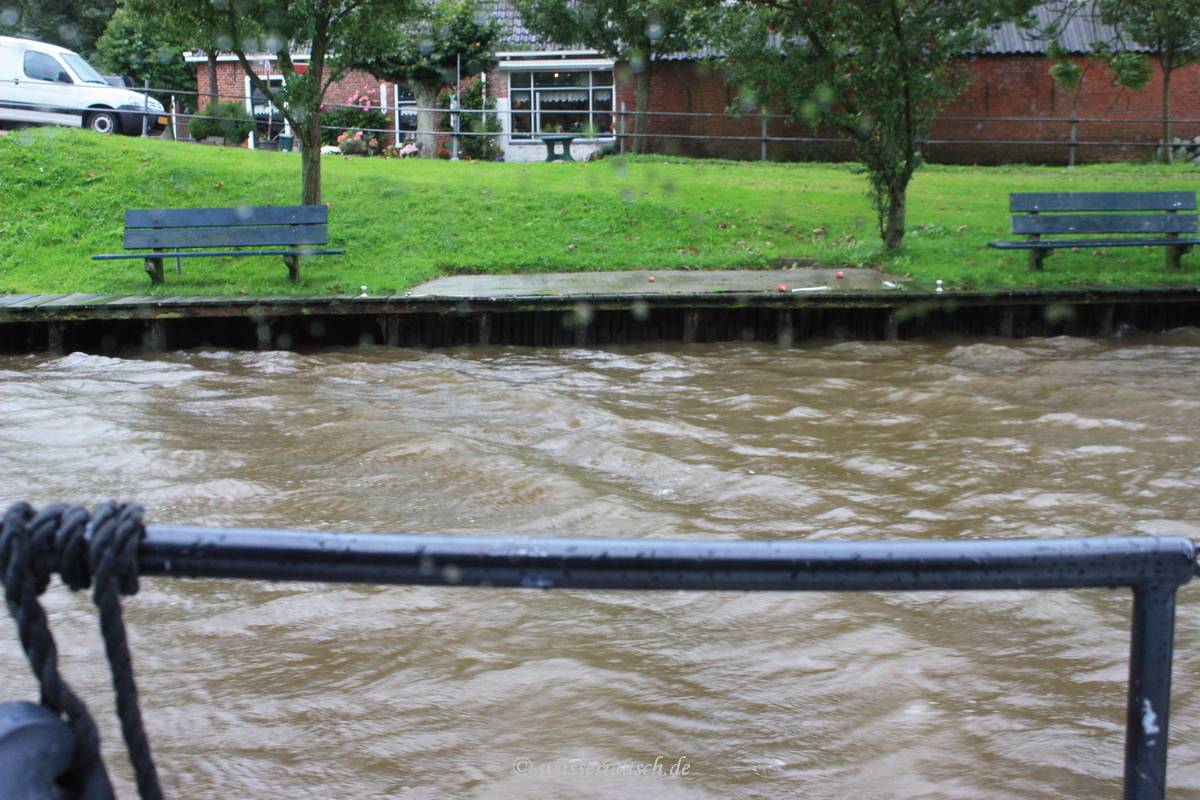 Waves on De Lauwers
