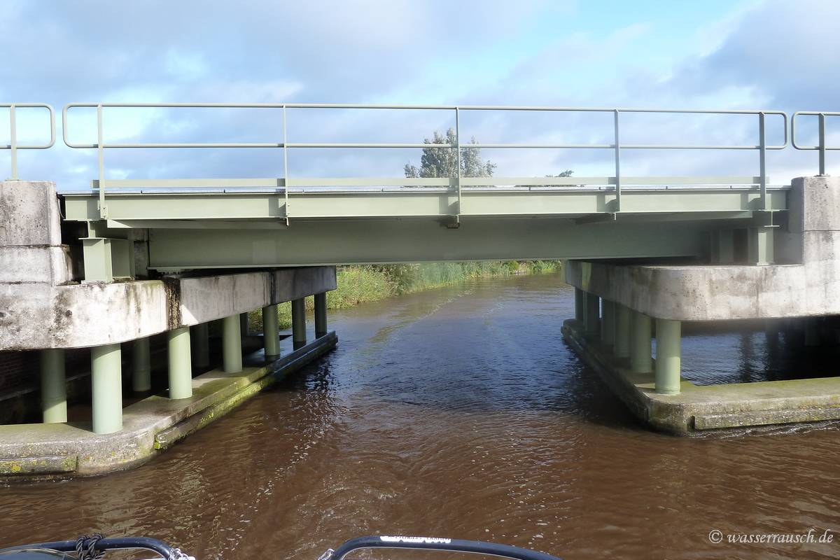 Railway bridge De Lauwers