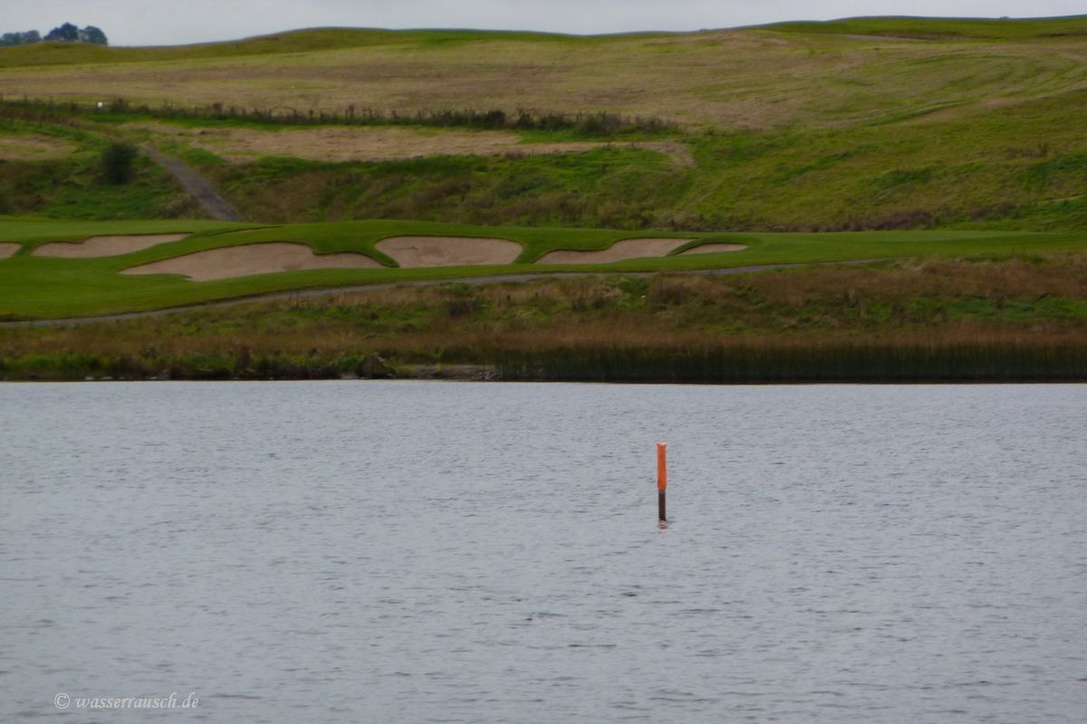 hole 19